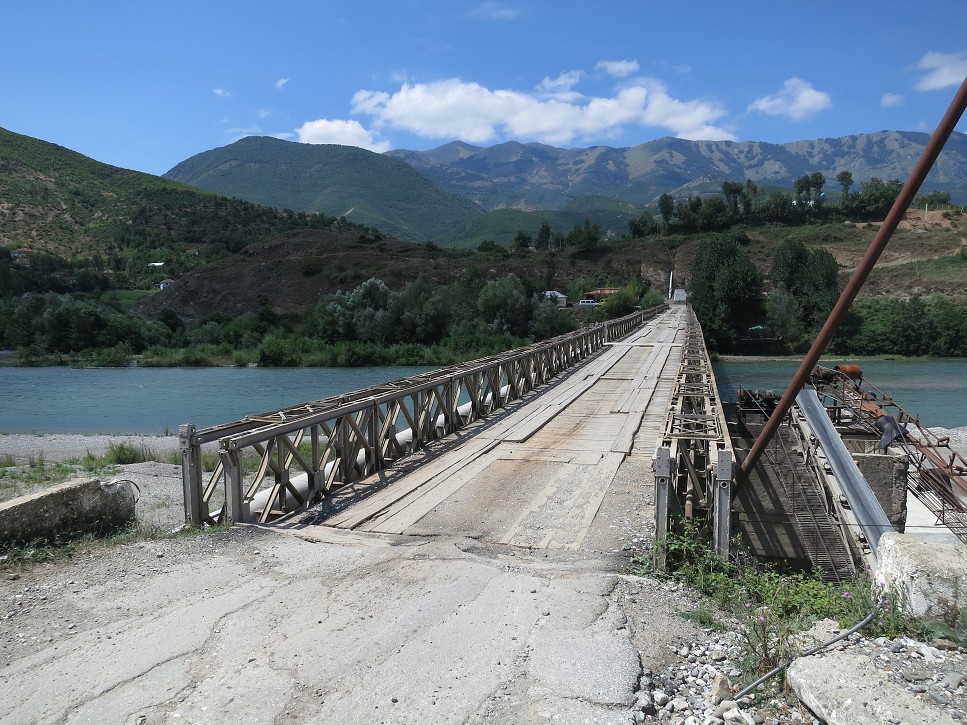 Most cez Čierny Drin