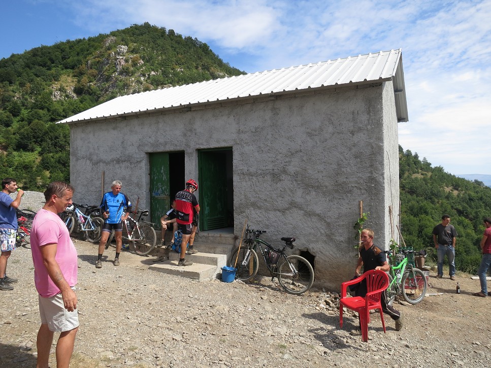 Nevyzerá to tak, ale je to krčma.