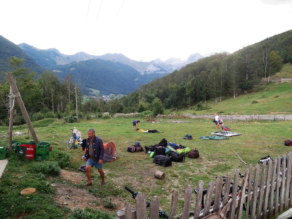 Vlado, náš albánsky sprievodca.