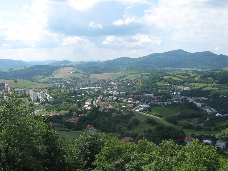 Výhľad z kalvárie na Štiavnicu