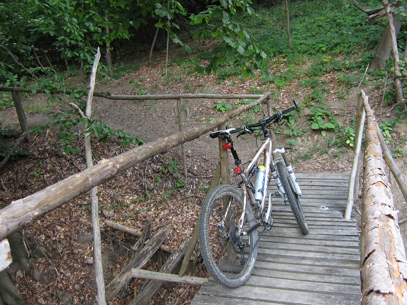 Takmer vysokohorská turistika