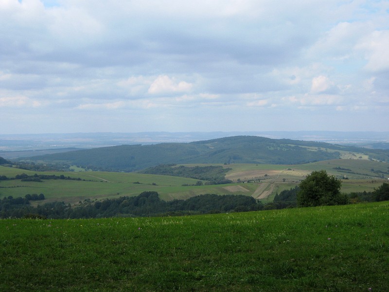 Kdesi nad Novou Lhotou bolo počuť miestny rozhlas