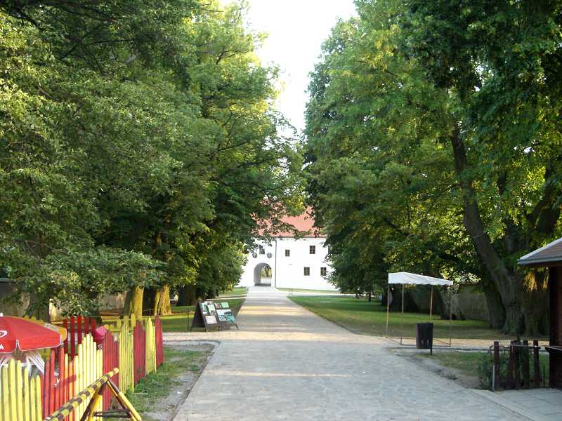 Na �erven� Kame�