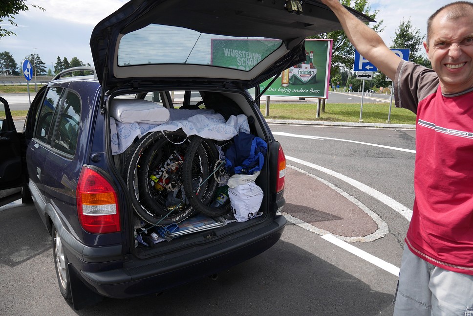 3 biky v aute, môžeme vyraziť