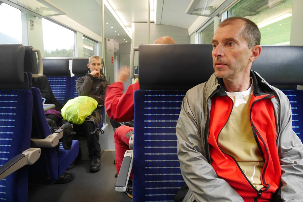 Prší, ideme vlakom do Filisuru