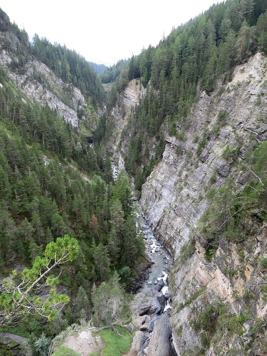 Údolím rieky Landwasser