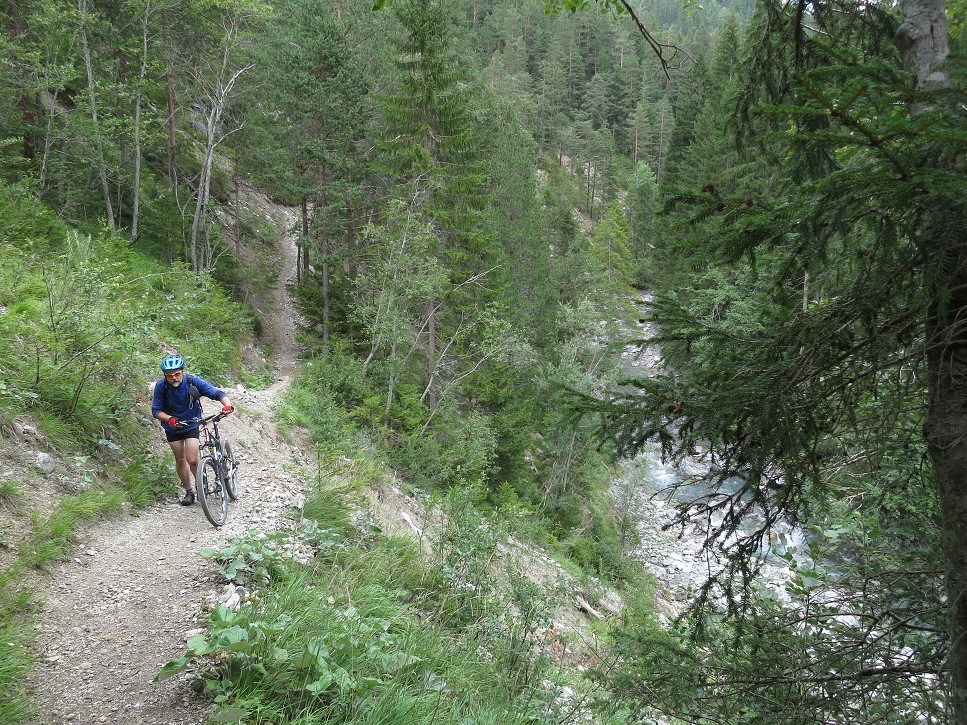 Údolím rieky Landwasser