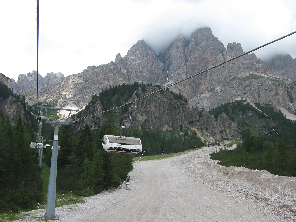 Lanovkou pod Monte Cristallo