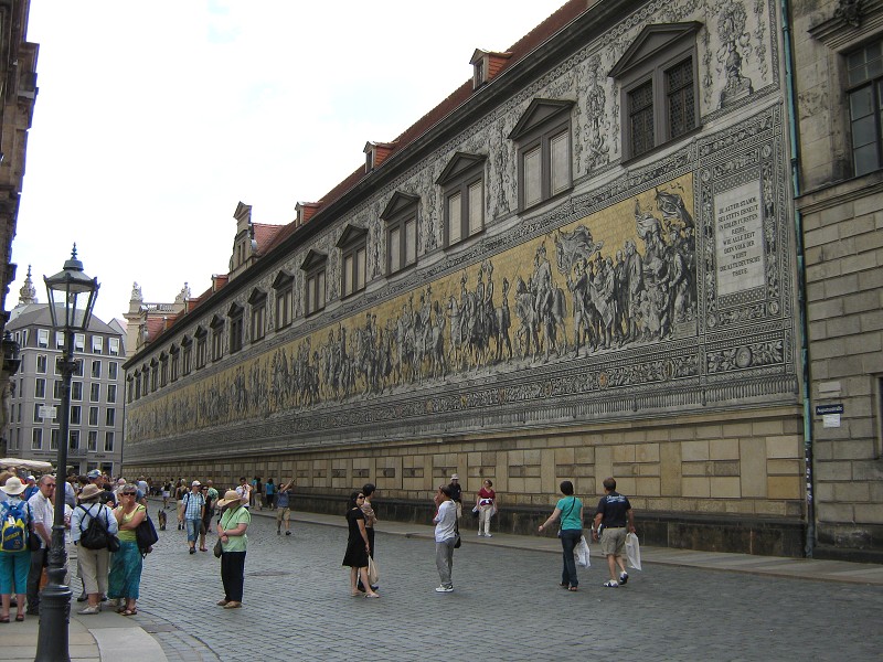 Proccesion of Princess