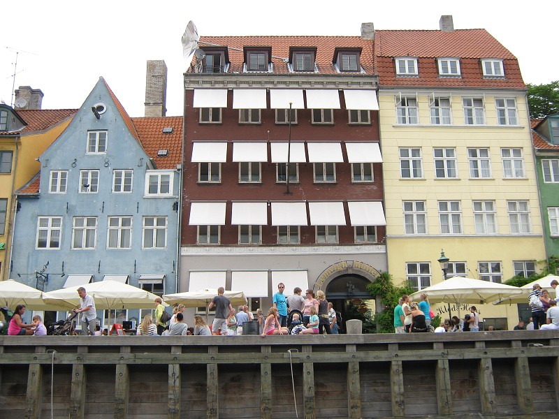 A sme na lodi, absolvujeme canaltour