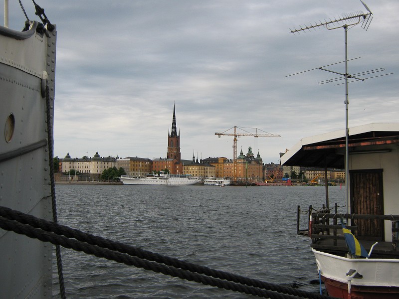 Prvý pohľad na Štokholm z móla, kde kotvil náš botel