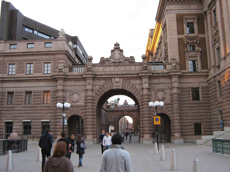 Parlament - celý na jednom ostrove