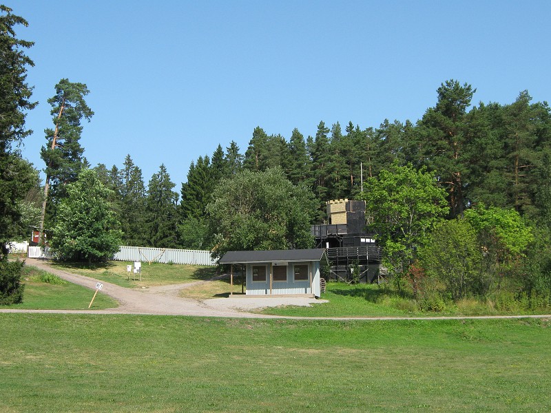 Detský hrad oproti skutočnému