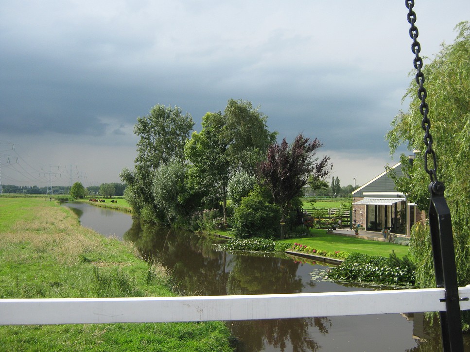 Kúsok za Amsterdamom