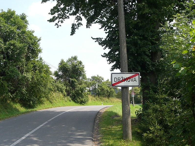 Z Držkové smer Troják