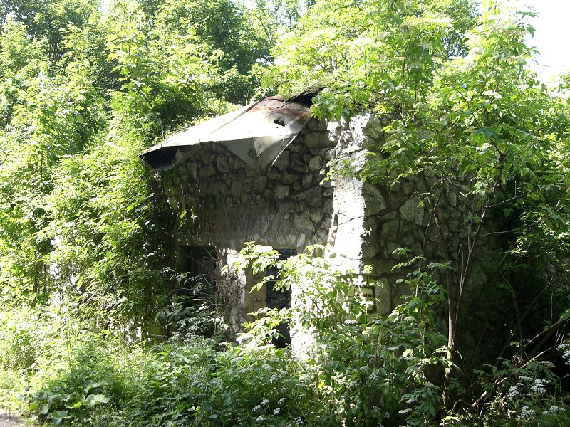 Brezinky - toto vraj e�te pred p�r rokmi bola funk�n� kr�ma 