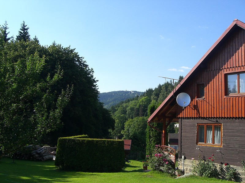 V Janove, v diaľke Kráľovka