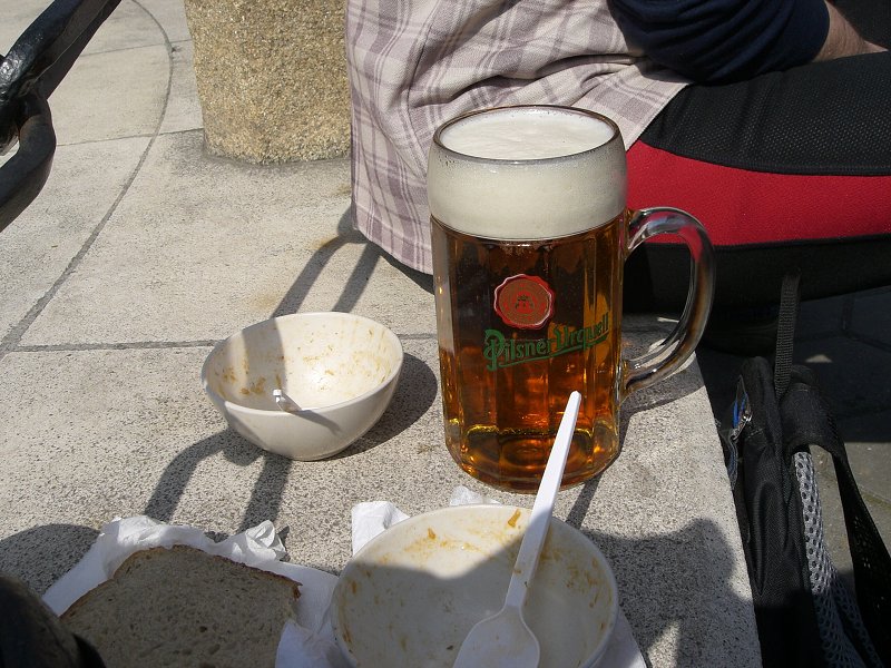 Jednotliv� vzorky treba oddeli� pivom 