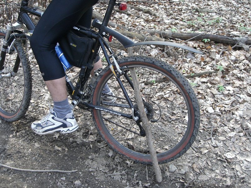 Mal� nehoda cestou sp� 