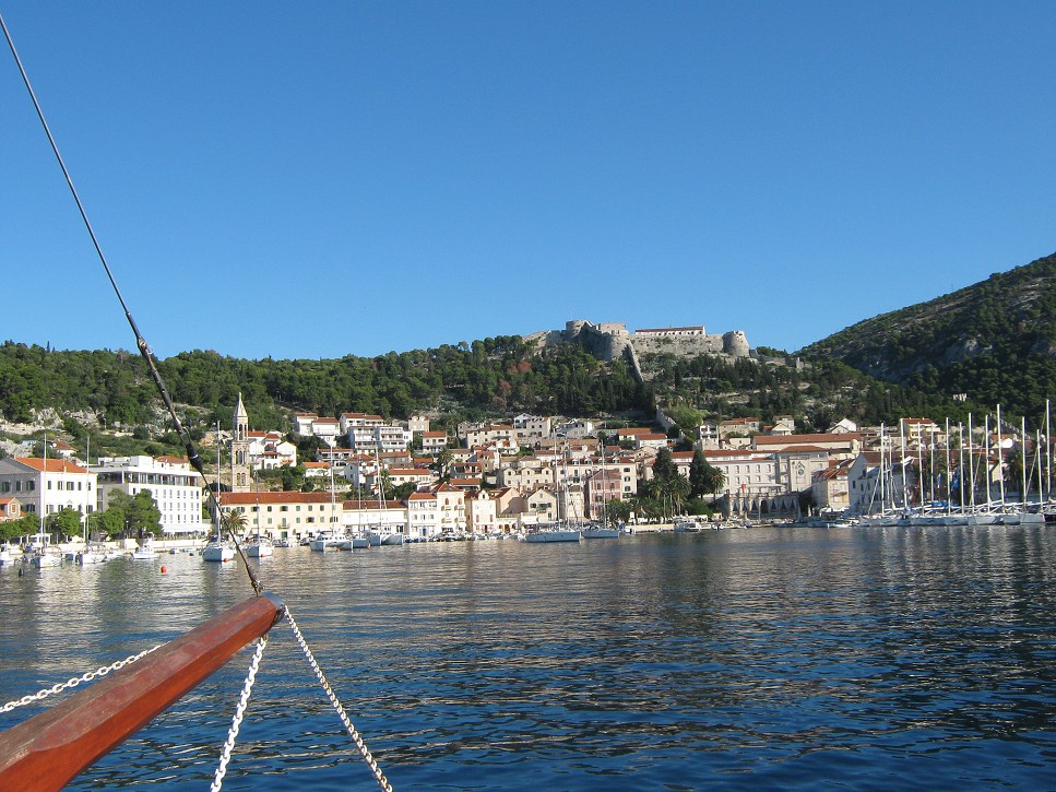 Plavba Vis - Hvar
