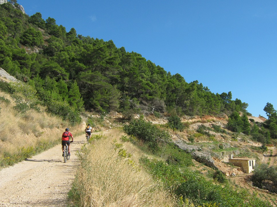 Cesta južným pobrežím Hvaru