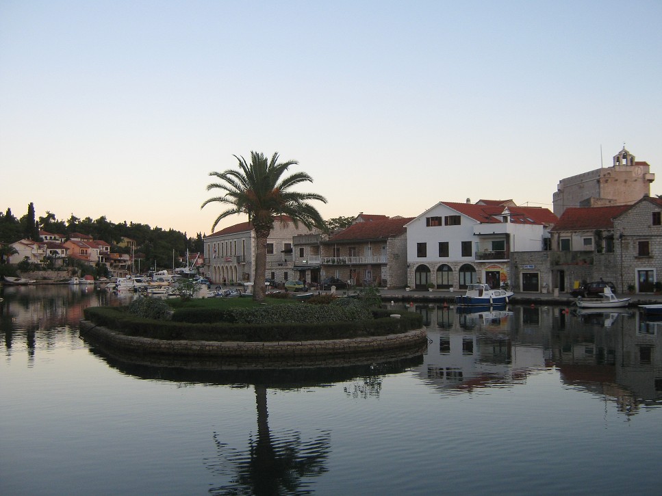 Mestečko Vrboska (Hvar)