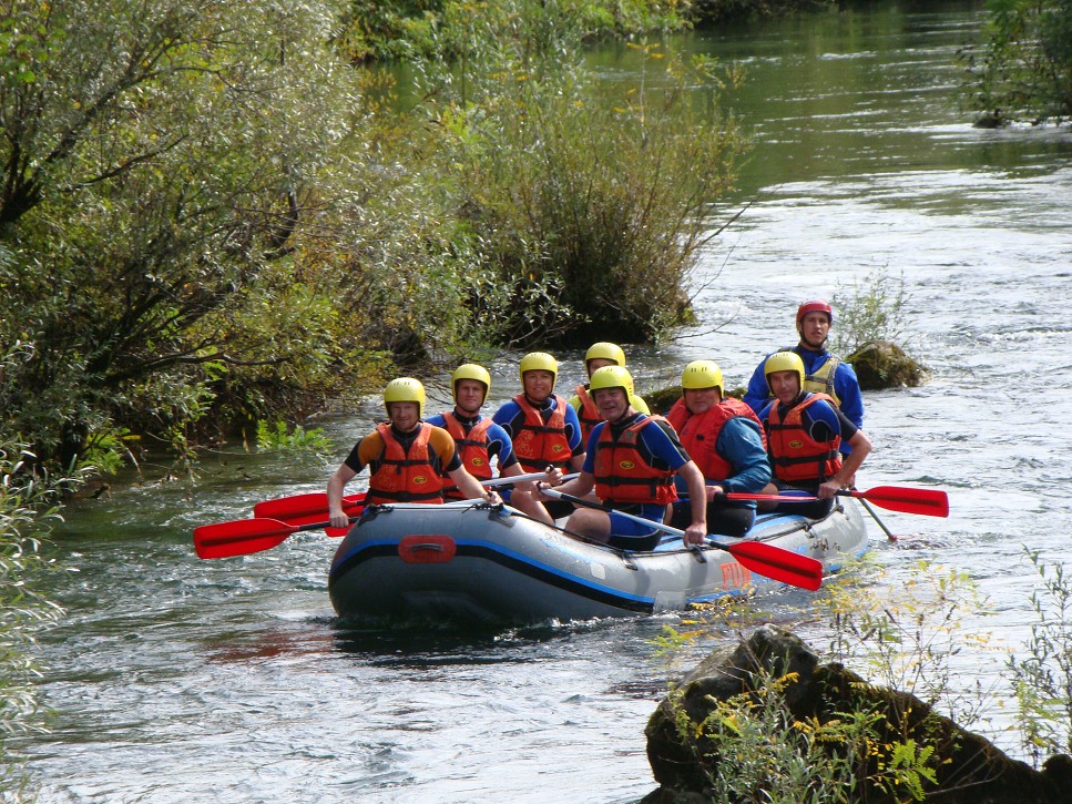Raft na rieke Cetina