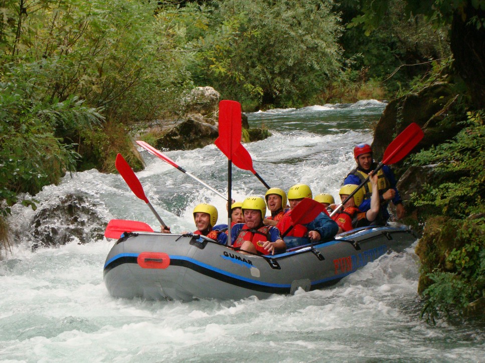 Raft na rieke Cetina