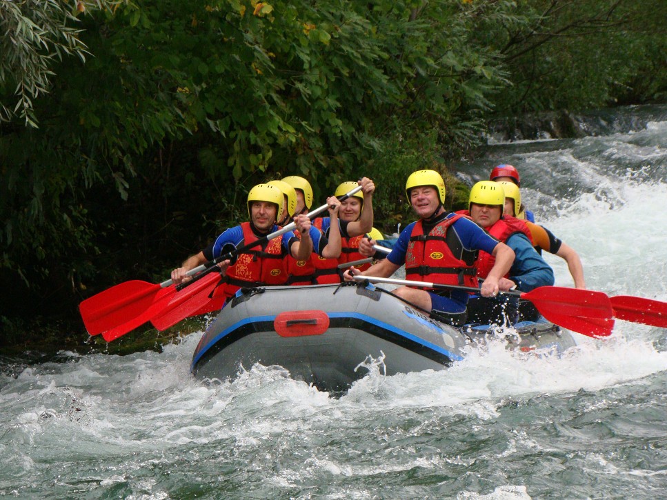 Raft na rieke Cetina