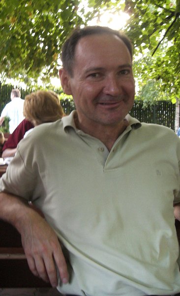 Ujo Ochmonek je vesel� 