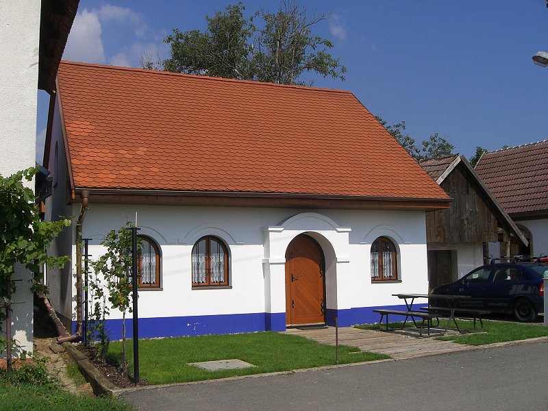 V�nne skl�pky pri obci Vlko� 