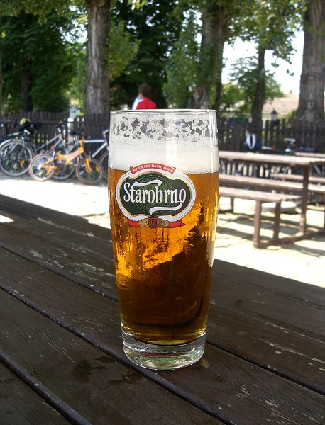 Starou� 11, ale n�jak n�m nepovyrostl 