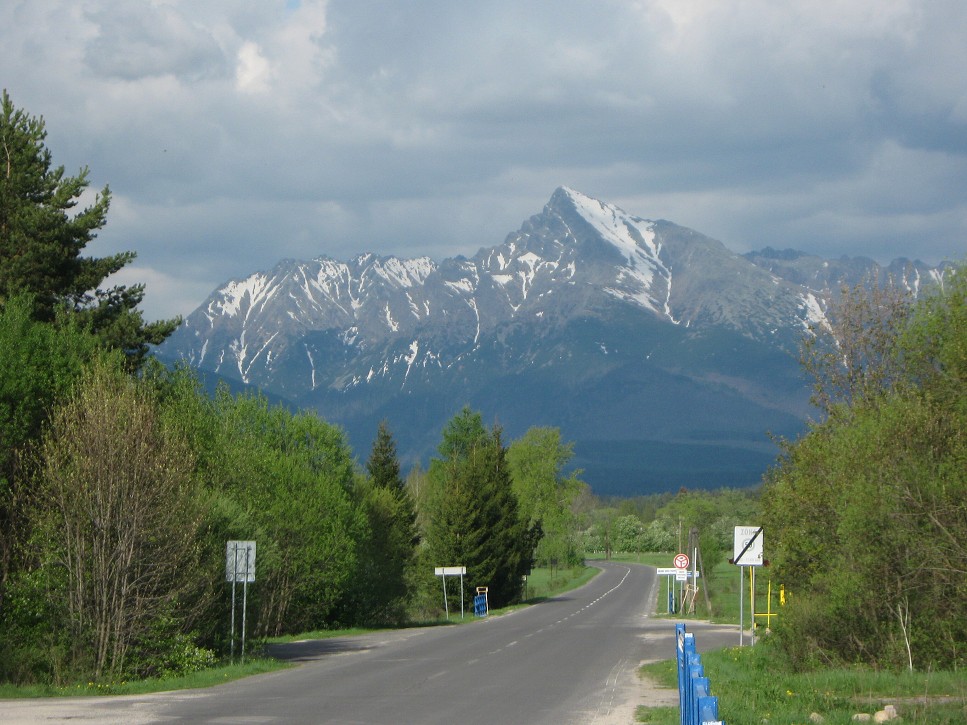 Kriváň od Pribiliny