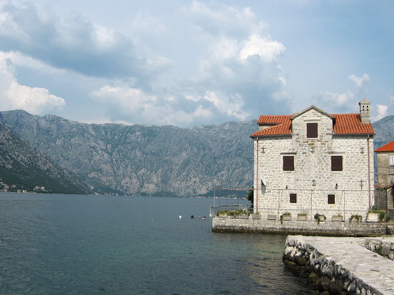 Návrat popri kotorskej zátoke