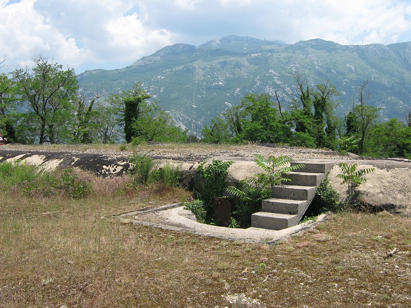 Natrafili sme na starú pevnosť