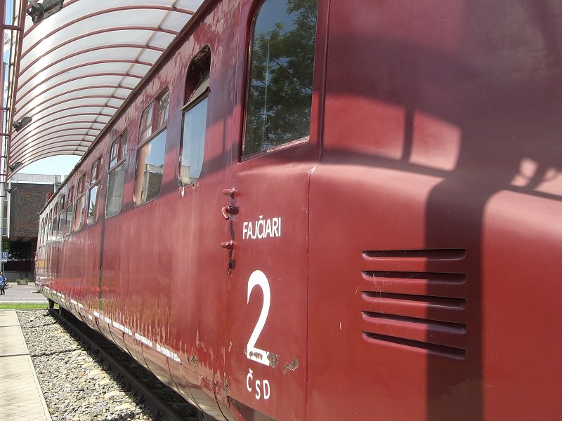 Vl��ik pred m�zeom 