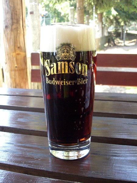 ...mali tmav�ho Samsona 