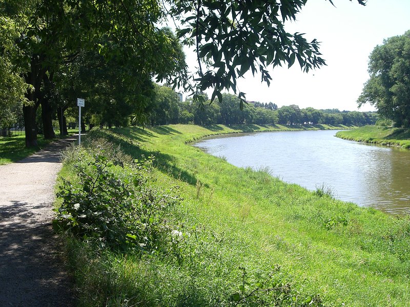 Cesta je zatia� ve�mi slu�n� 