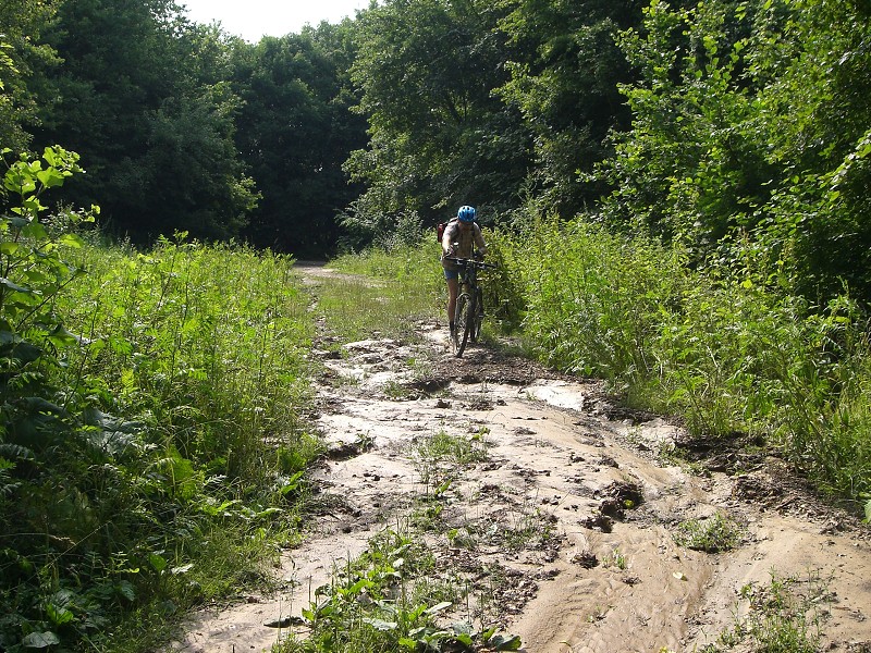 Cesta je občas naozaj blatistá