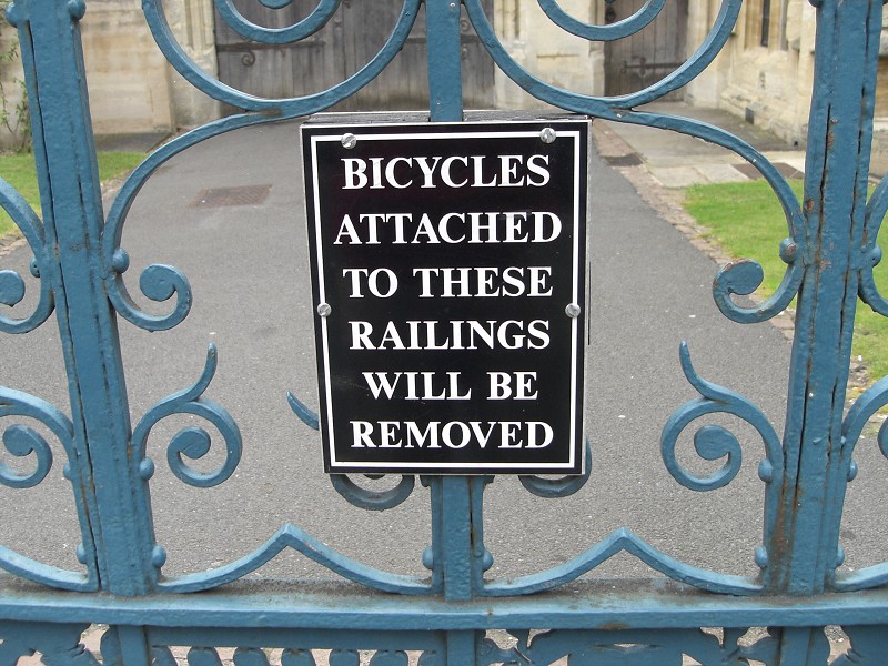 Odváži sa niekto sem priviazať bike?