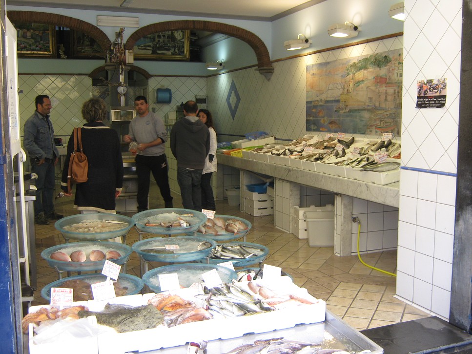 Obchod s rybami v Sorrente