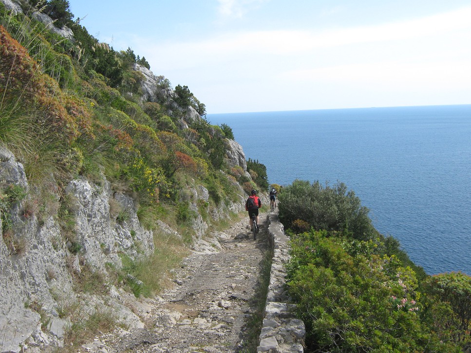 Klesáme k najzápadnejšiemu bodu polostrova